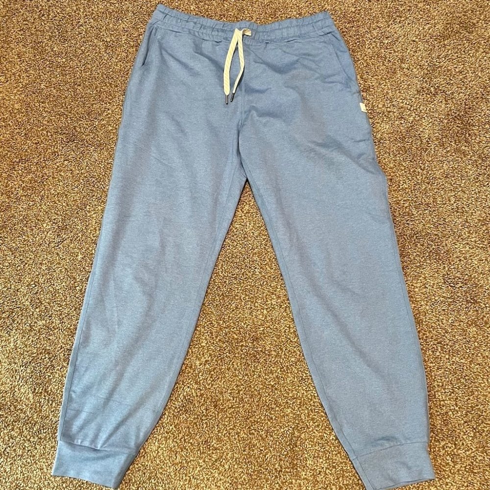 NEW Vuori Performance Joggers - Small, blue